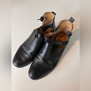 Black leather ankle boots - Made in Italy